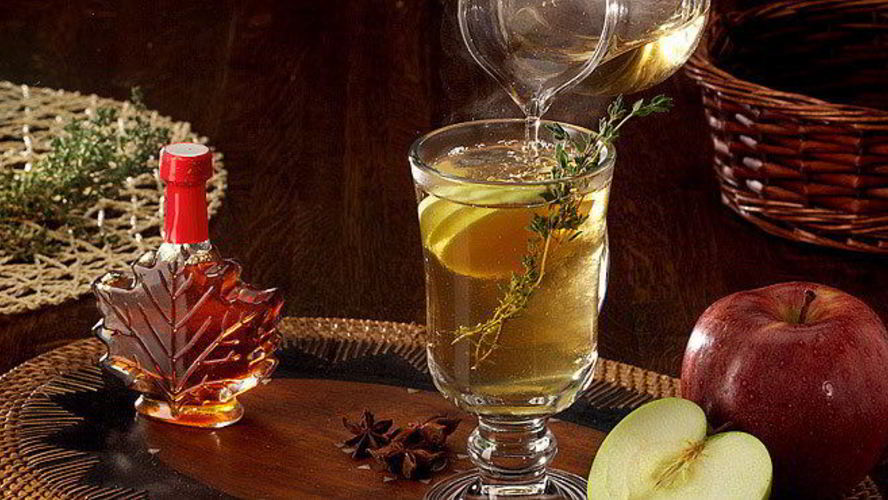 Рецепт горячего коктейля липового с тимьяном