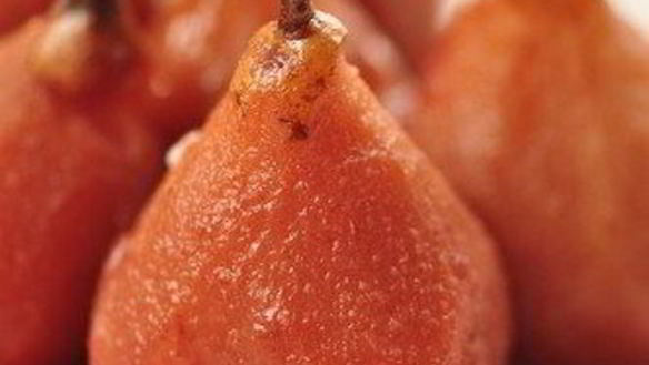 Рецепт Груш с клюквой в медовом сиропе со специями