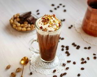 Кофе с мороженым