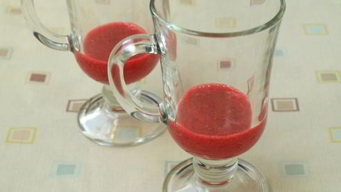 коктейль на ряженке с творогом и малиной