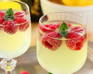 Ликер лимончелло