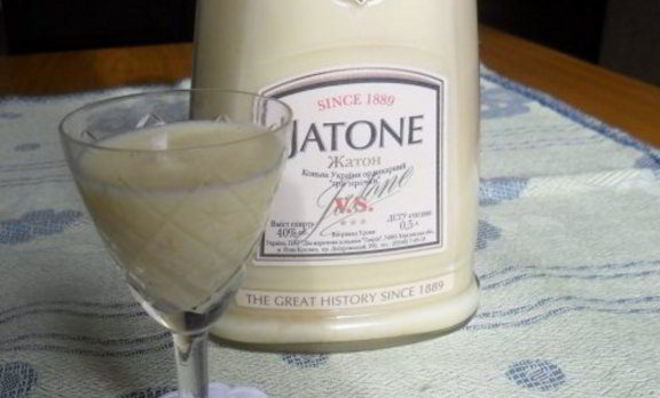 Яичный ликер