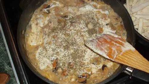 морской коктейль с овощами