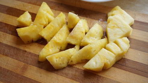 ананасово-ягодный смузи