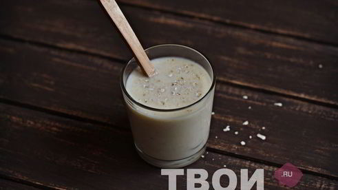 бананово-овсяной смузи