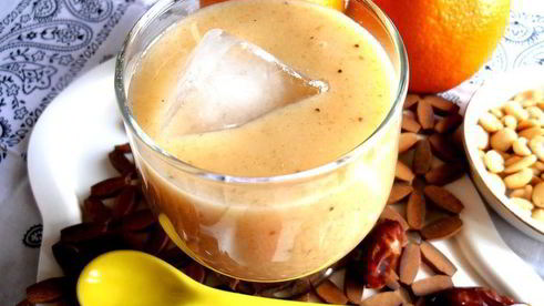 банановый смузи с карамельным вкусом