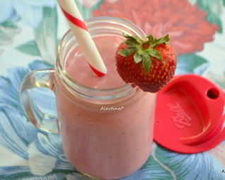 Розовый смузи