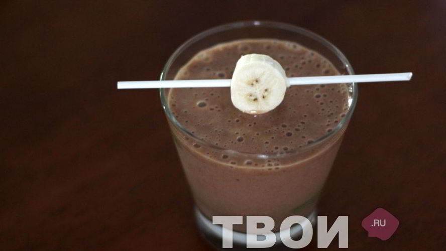 Рецепт шоколадна-бананового смузи