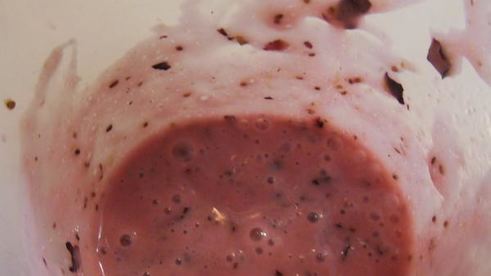 смородиновый смузи с отрубями