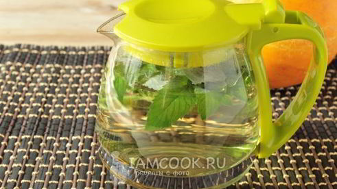 смузи из дыни с мятным чаем