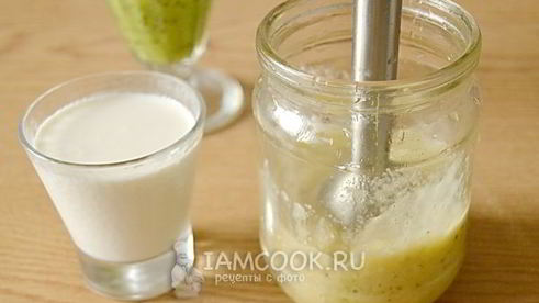 смузи с киви и бананом