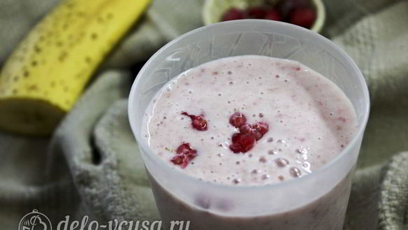 Рецепт Смузей с малиной и бананом