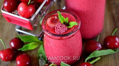 смузи с малиной и черешней