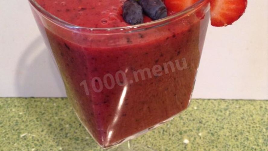 Рецепт смузей с жимолостью