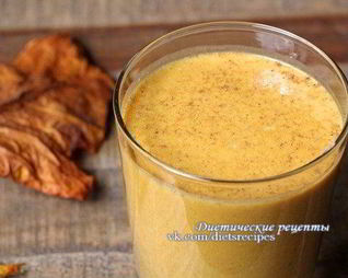 Тыквенный смузи с яблоком и бананом