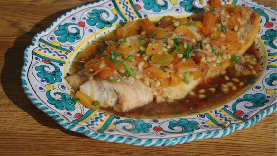 Рецепт трески в кленовом сиропе под соусом из кураги