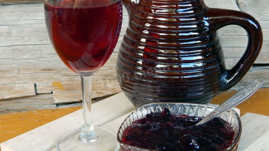 Рецепт вина из старого варенья