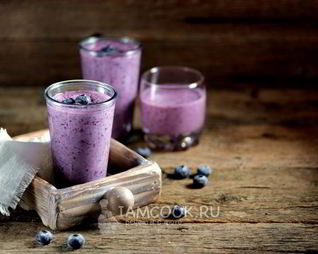 Ягодный протеиновый коктейль с медом