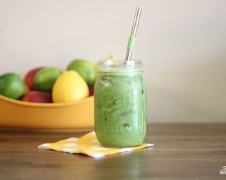 Зеленый коктейль с фасолью