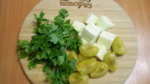 зеленый коктейль с кабачком