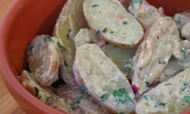 Французский картофельный салат