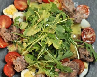 Картофельный салат с печенью трески