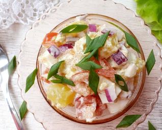 Картофельный салат с заправкой из икры