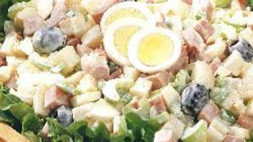 Рецепт праздничного картофельного салата с ветчиной