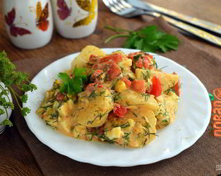 Пряный картофельный салат с укропом