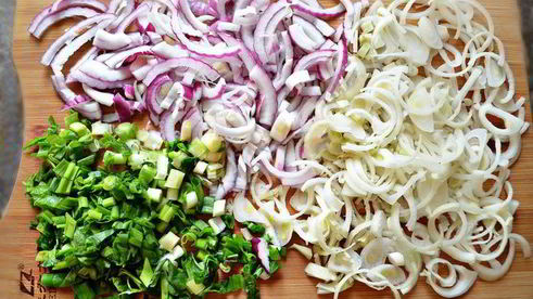 салат из картофеля и черемши