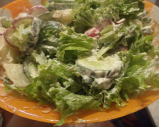 Салат из молодого картофеля и редиса