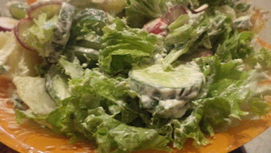 Рецепт салата из молодого картофеля и редиса