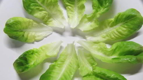 салат из молодого картофеля с каперсами и мятой