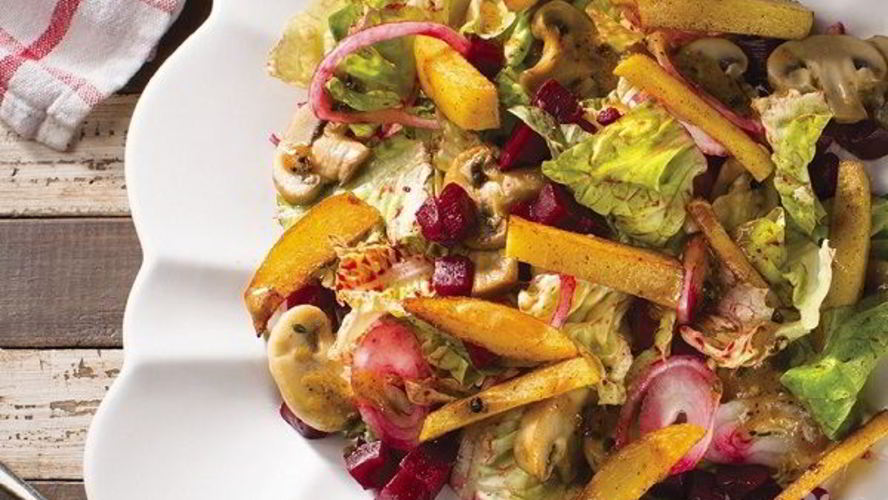 Рецепт салата с картофелем, грибами и свеклой