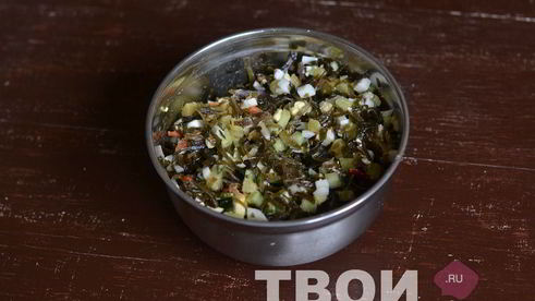 салат с картофелем и морской капустой