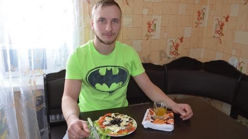 классический салат нисуаз с тунцом