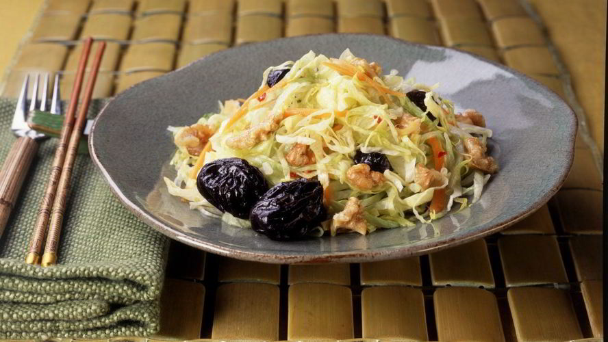 Рецепт куриного салата с яблоками