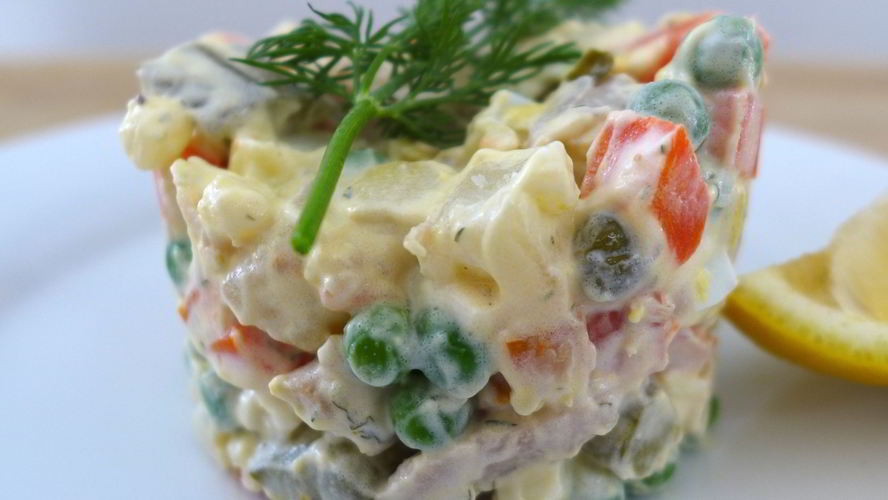 Рецепт салата оливье классический с курицей