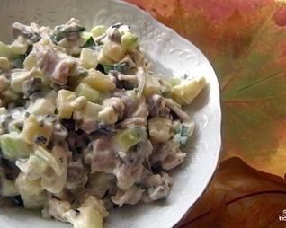 Салат Оливье с грибами