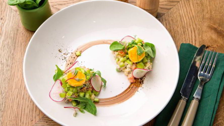 Рецепт салата оливье с языком теленка и хрустящим желтком