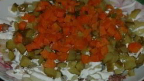 салат оливье со сметаной