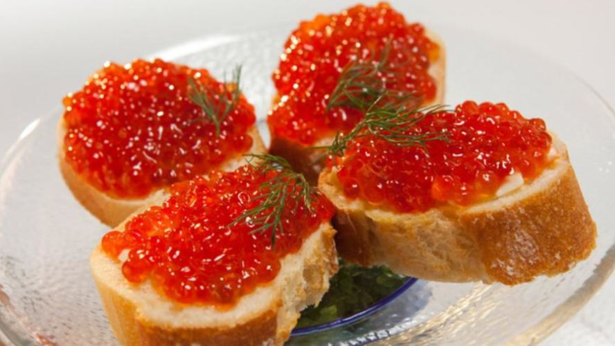 Рецепт салата оливье в бутерброде с икрой