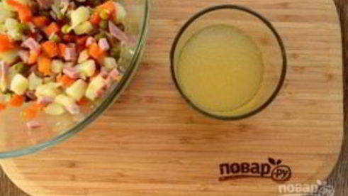 салат-желе оливье