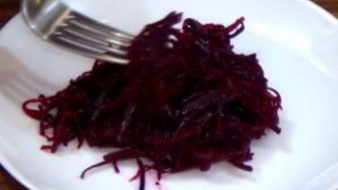 острый свекольный салат
