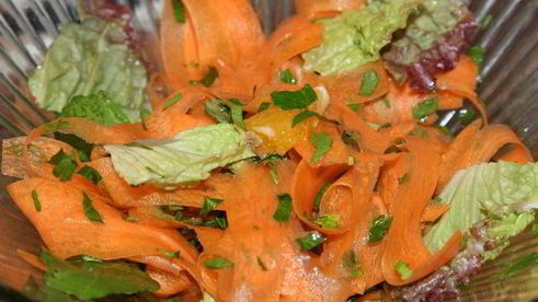 овощной салат с маринованной свеклой