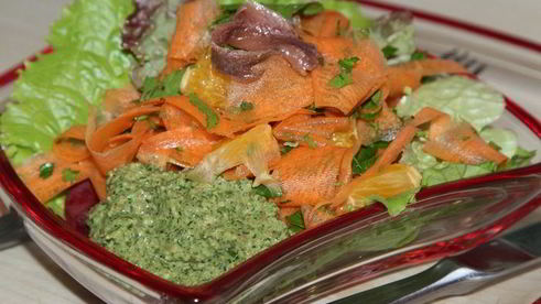 овощной салат с маринованной свеклой