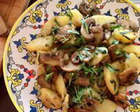 Салаты с шампиньонами