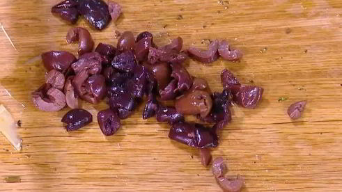 салат из чечевицы с артишоками и фетой