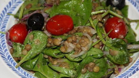 Рецепт Салата из чечевицы с овощами