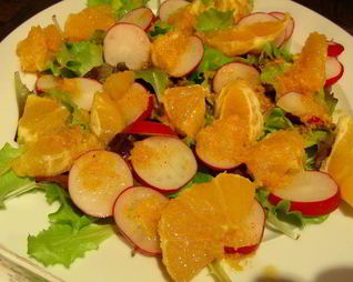 Салат из редиса и апельсинов